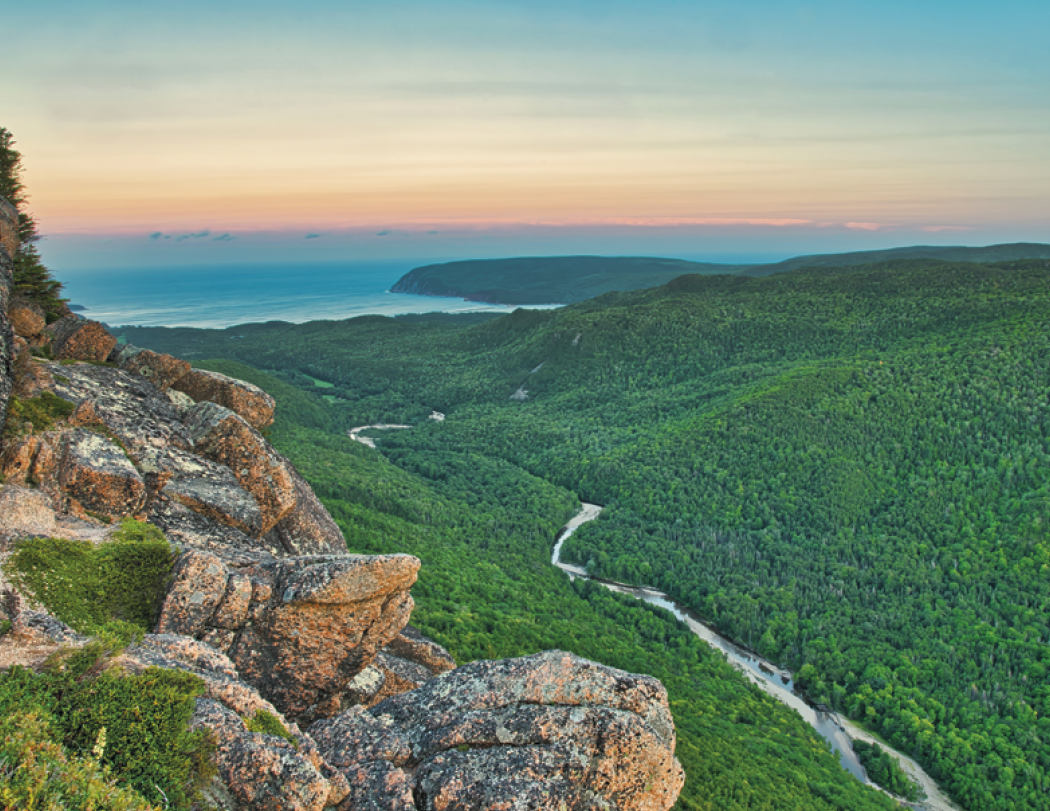 Good Value Scenic Canada Stapled Calendar-7302