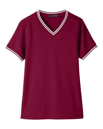 Women's CrownLux Performance® Plaited Tipped V-Neck Shirt