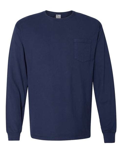 Unisex Garment-Dyed Long Sleeve T-Shirt With a Pocket