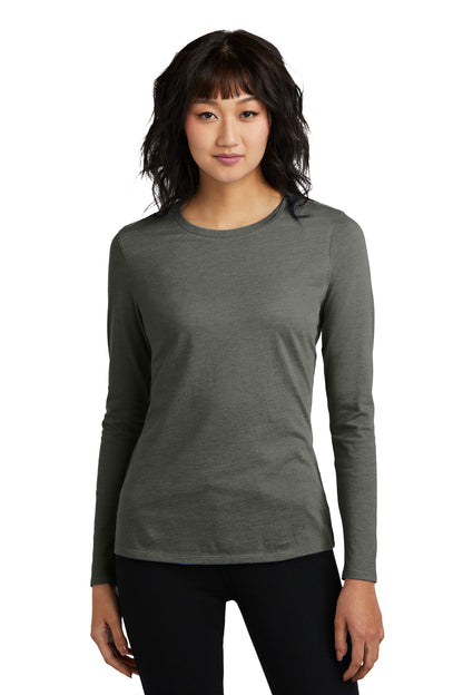 District? Women's Perfect Blend? CVC Long Sleeve Tee DT