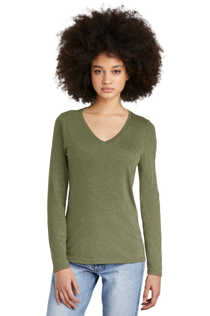 District? Women's Perfect Tri? Long Sleeve V-Neck Tee D