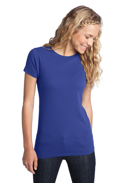 District? Women's Fitted The Concert Tee? DT5001