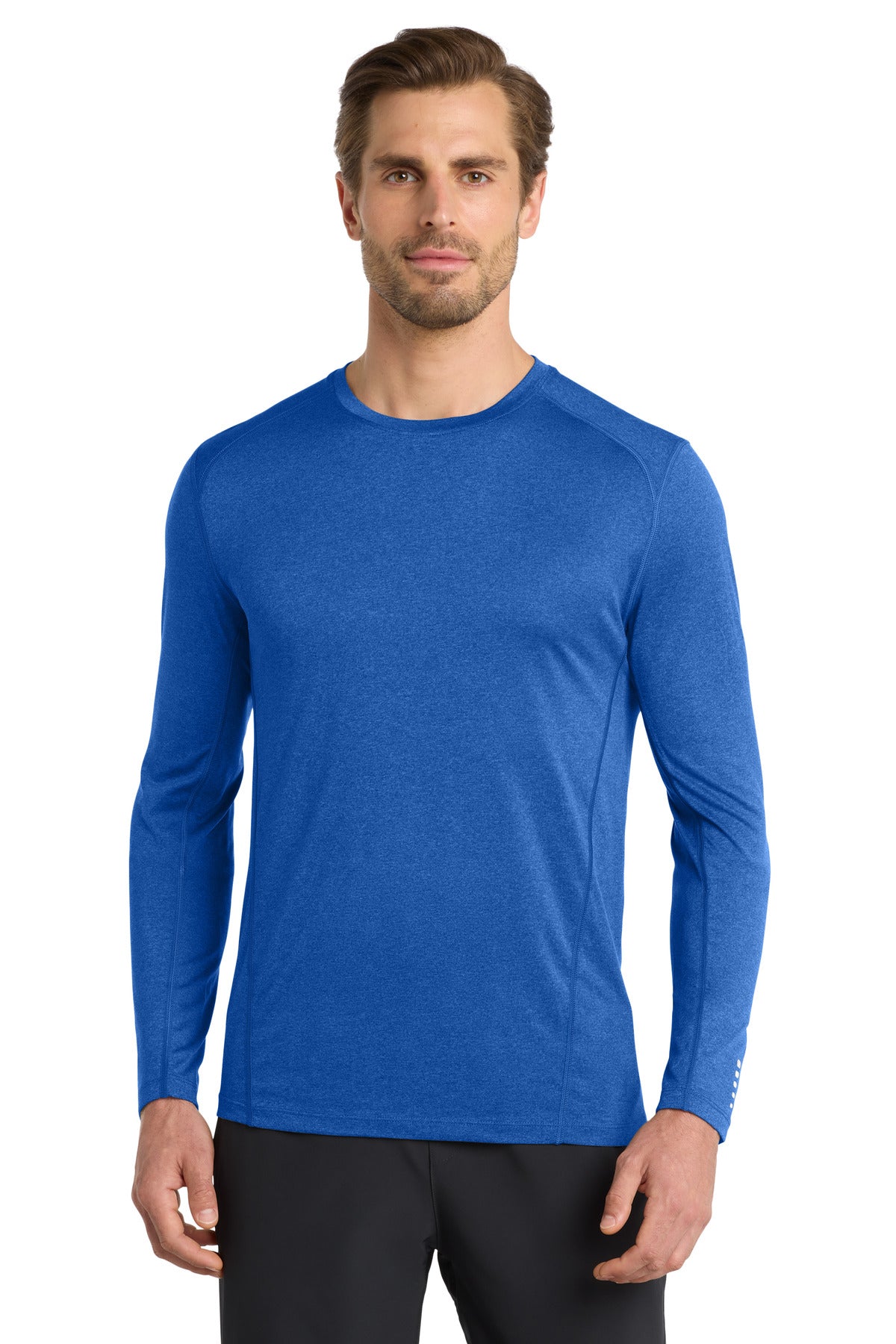 OGIO? Long Sleeve Pulse Crew. OE321