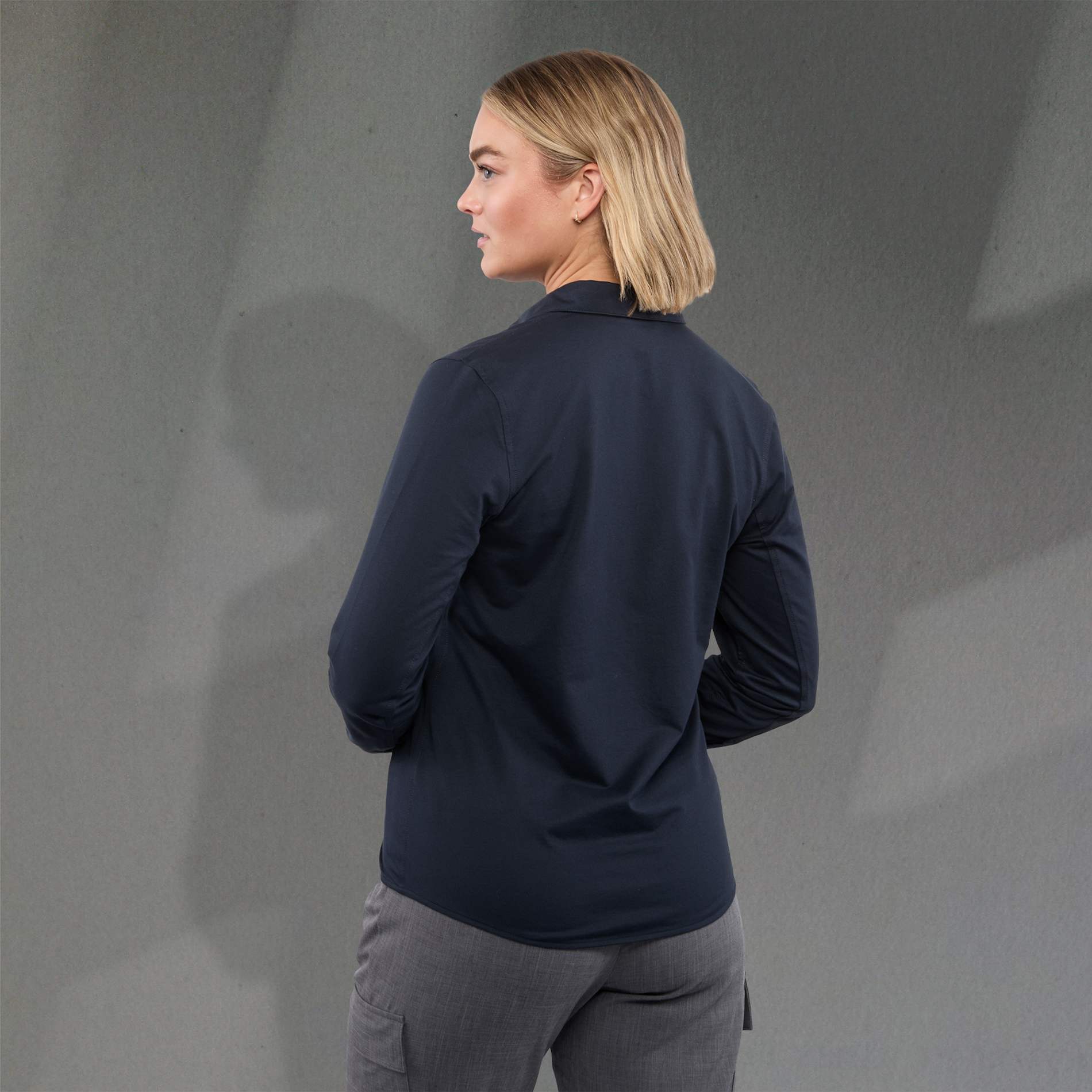 Image for TM97746_575_B_BACK_ONL_GRAY.jpg