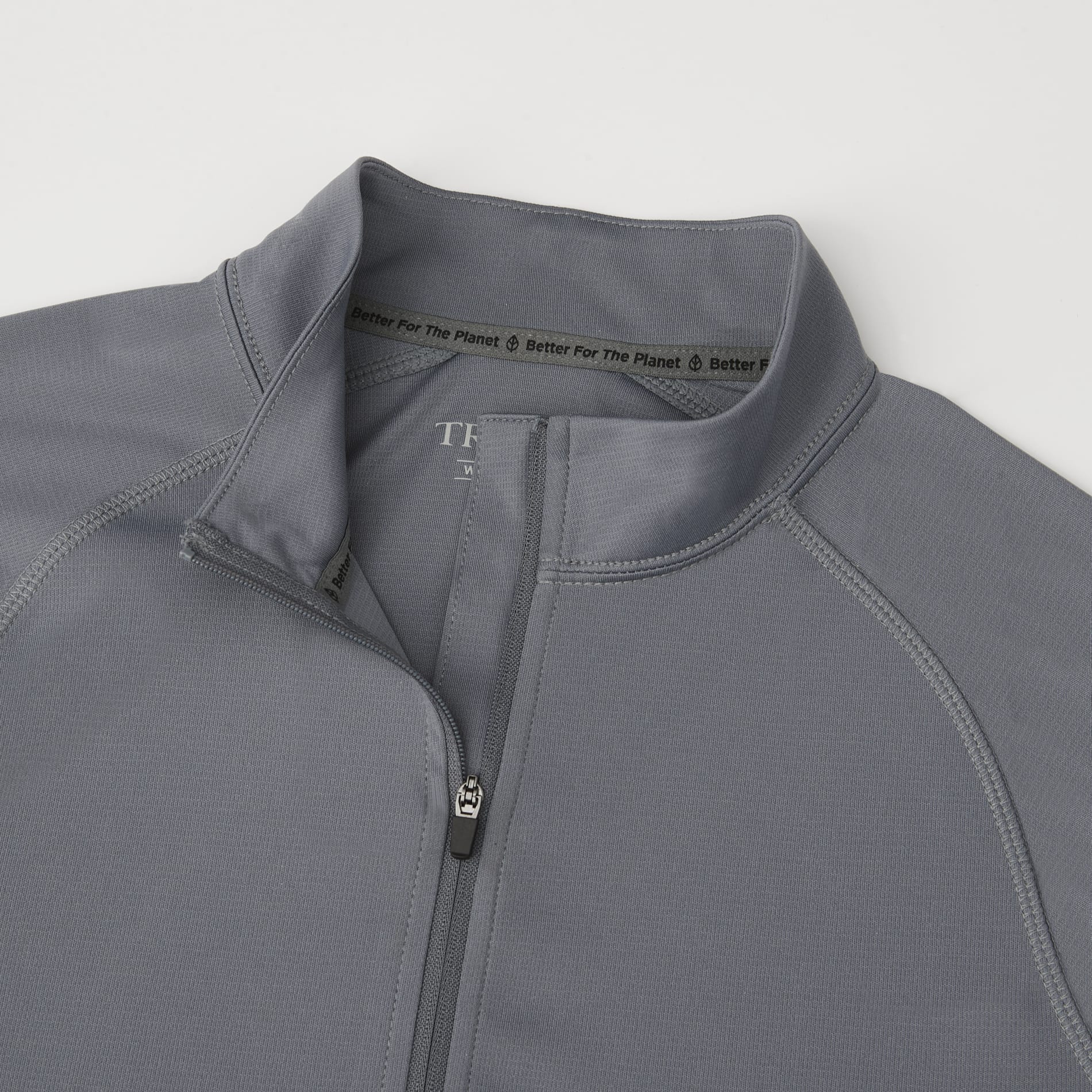 Image for TM98162_945_B_Detail_Collar.jpg