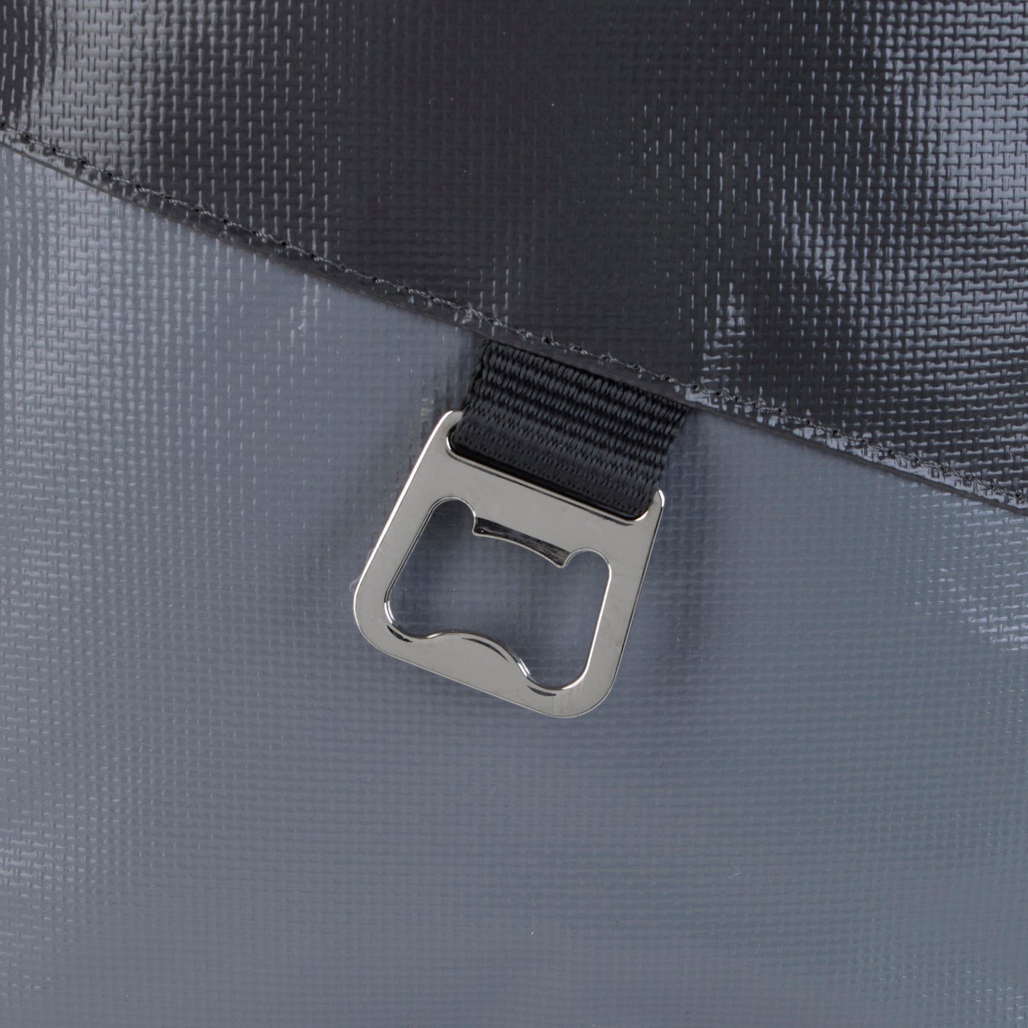 The Viking Collection Tarpaulin Picnic Tote-VCOL027